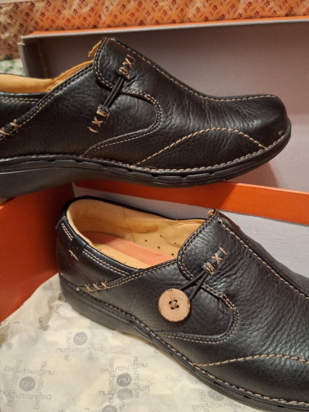 Clarks Women's Slip on Shoes